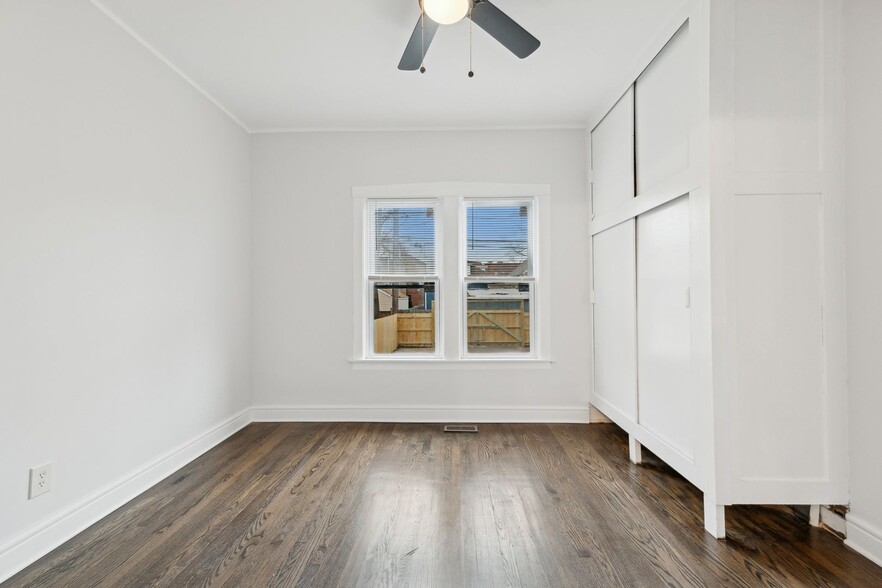 Building Photo - 8423 S Colfax Ave