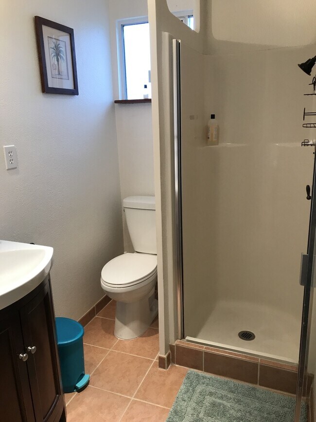 Building Photo - Awesome Furnished Cottage in Point Loma Heights