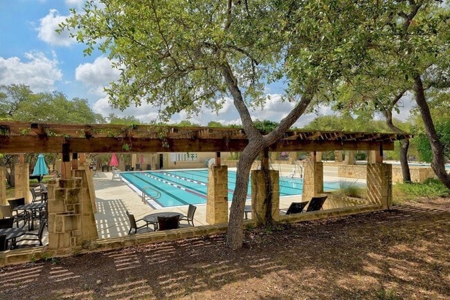 Building Photo - 142 Venice Cove