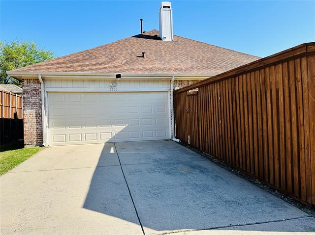 Building Photo - 2900 Bellerive Dr