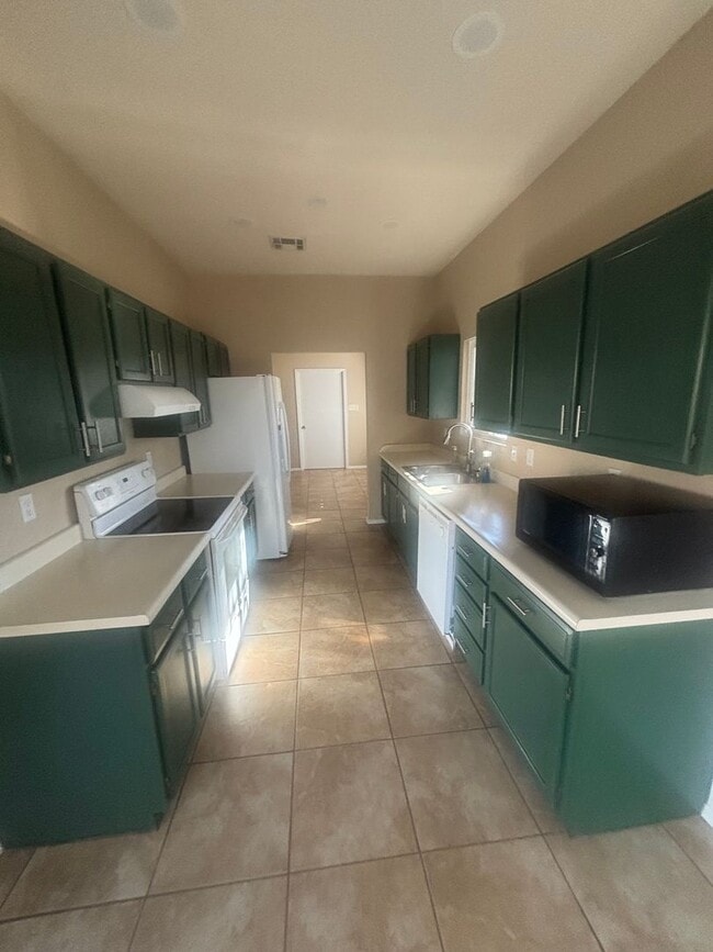 Building Photo - Charming 3 bedroom/2 bathroom Home located in Las Cruces