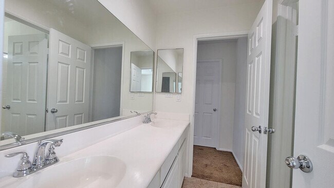 Building Photo - 82667 Cray Mill Dr