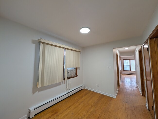 Building Photo - 1502 W Hollywood Ave