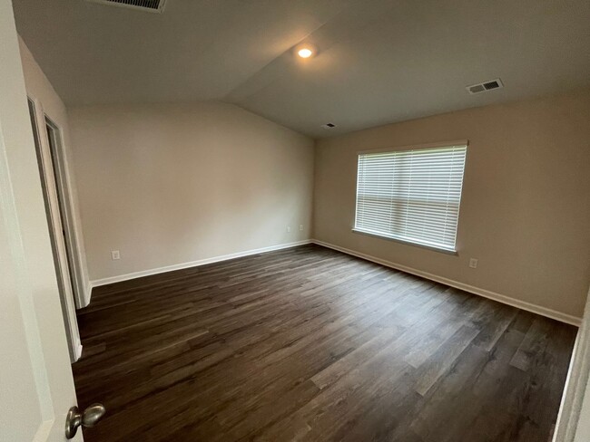 Building Photo - Newly built 3 bedroom/2 bath condo in Conway