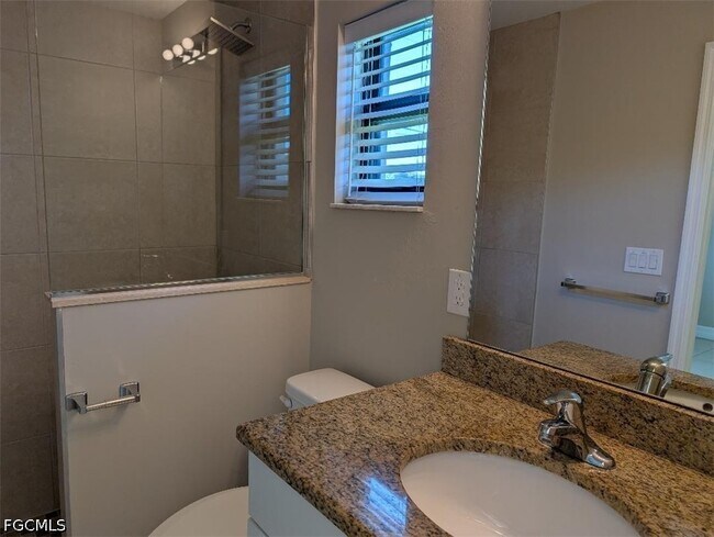 Building Photo - 4405 SW 8th Ct