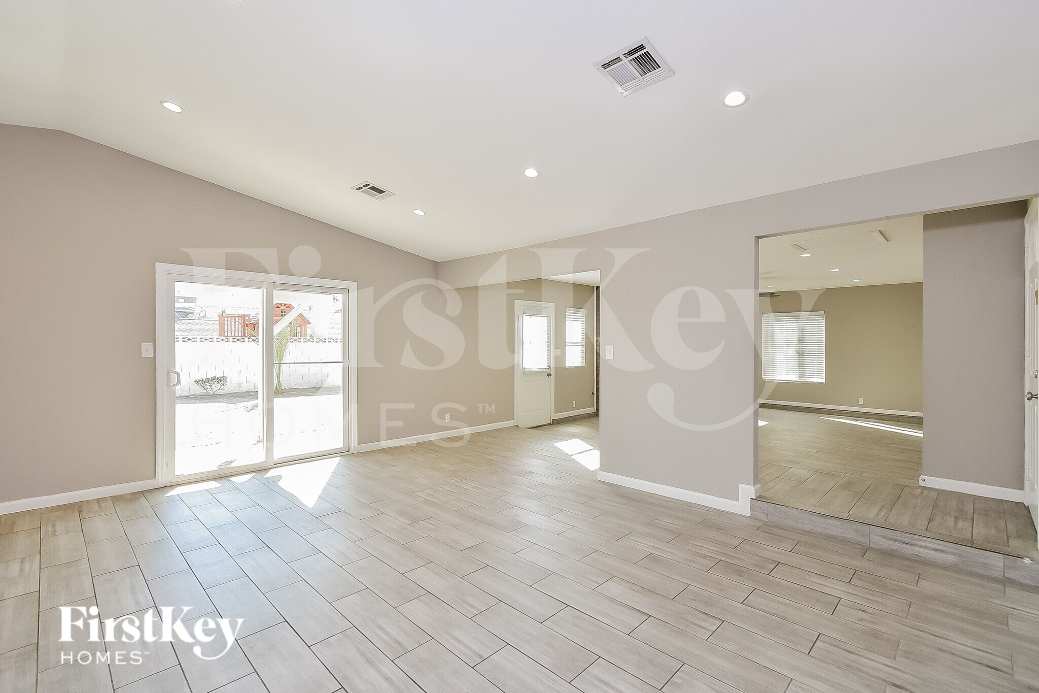 Building Photo - 6381 Newville Ave