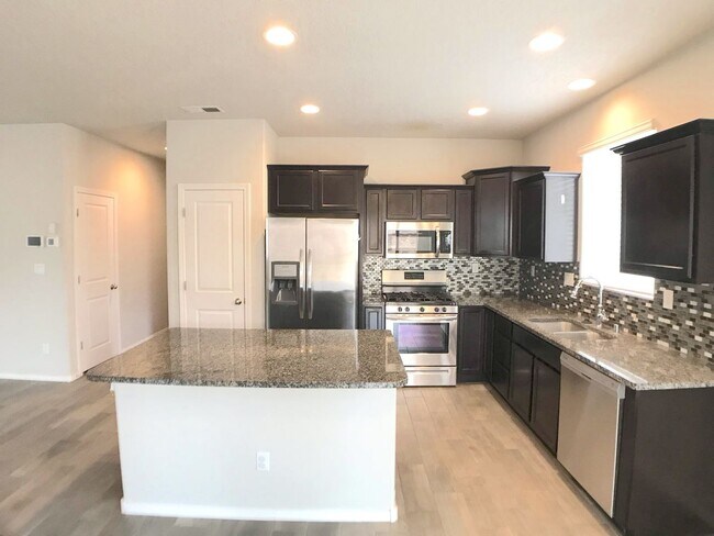 Building Photo - Spacious 3BR/2BA Los Lunas Home with Open Layout, Office Space & Refrigerated Air