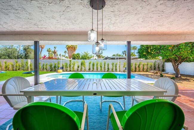 Building Photo - Luxury Mid-Century Retreat in the Heart of...
