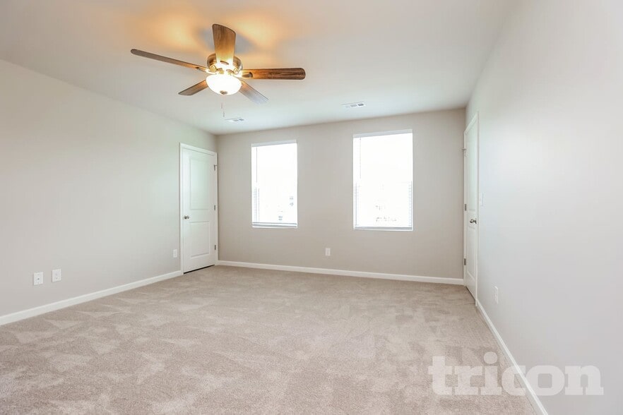 Building Photo - 2013 Westchester Dr