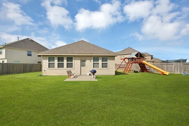 Building Photo - 10402 Lake of the Ozarks Dr