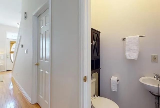 Building Photo - 2321 Rutger St