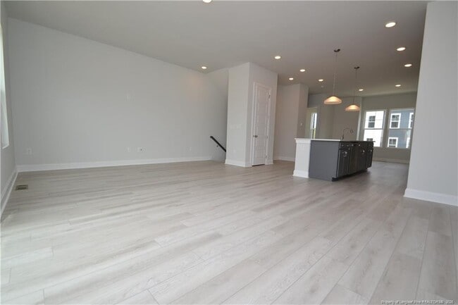 Building Photo - 1509 Village Hall Ln