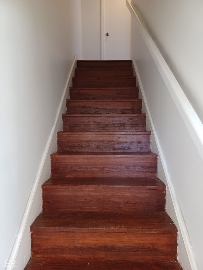 Building Photo - 670 Cleveland St