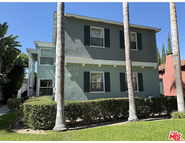 Building Photo - 4125 W Toluca Lake Ave