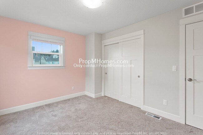 Building Photo - Luxury 5-Bedroom Home in South Cooper Mountain!