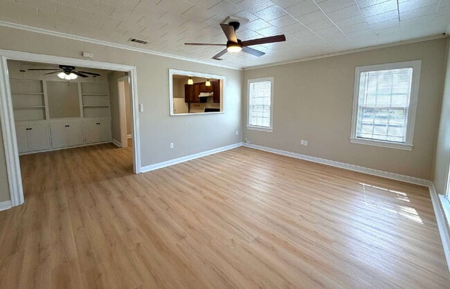 Building Photo - Private 1 Bed, 1 Bath Home Minutes from Texas Tech!