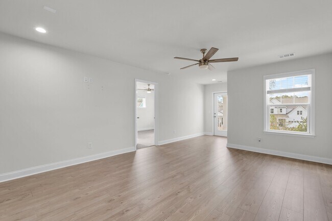 Building Photo - 268 Loblolly Ln