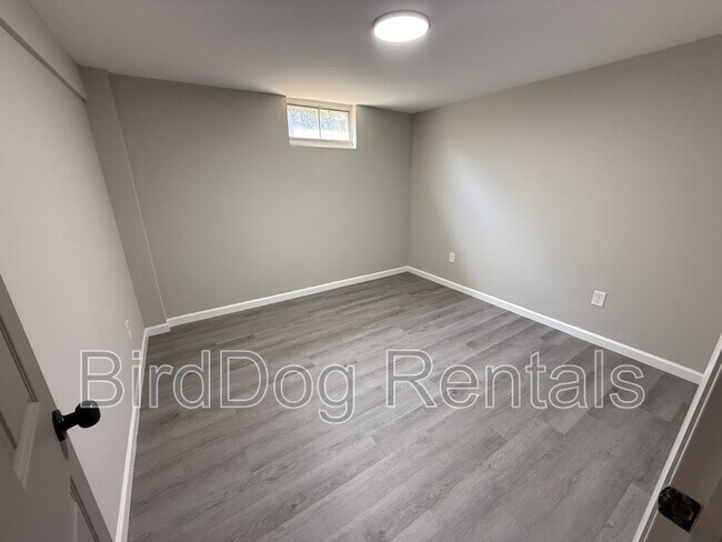 Building Photo - 2952 Olivette Rd