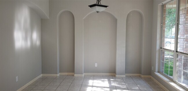 Building Photo - 22106 Bridgestone Oak Dr