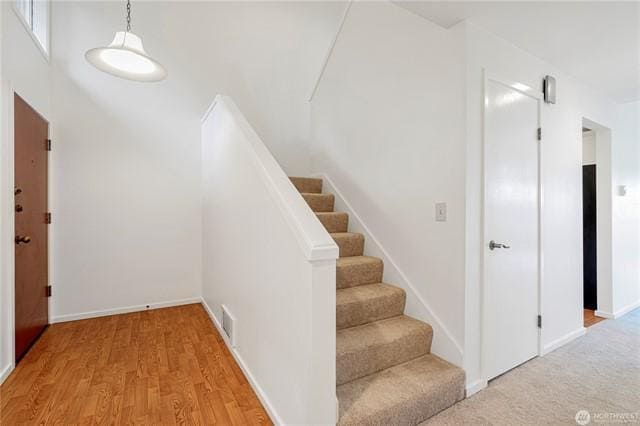 Building Photo - 3 bedroom in Seattle WA 98109