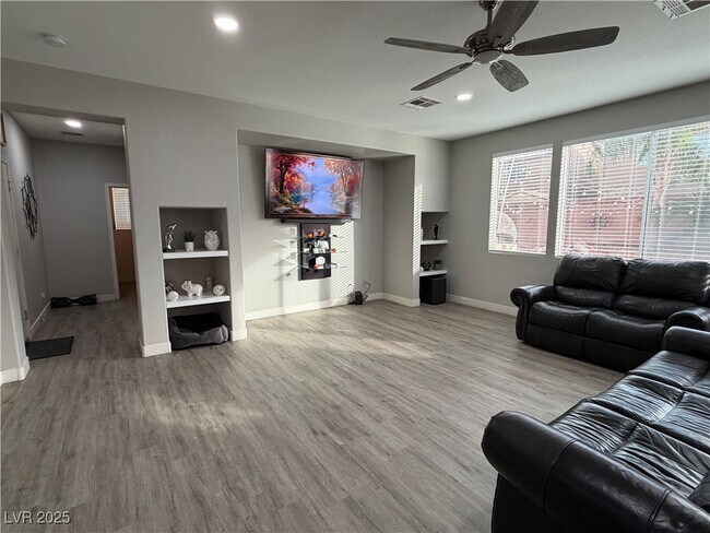 Building Photo - 3343 Tara Leigh Ave