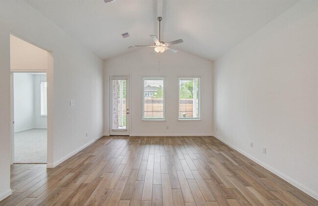 Building Photo - 24838 Harrow Mdw Dr