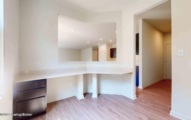 Building Photo - 7618 Fair Ln