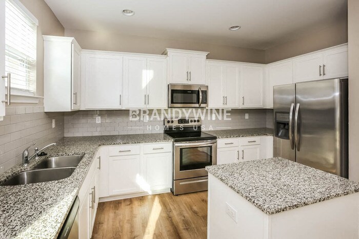 Building Photo - 6825 Pennyroyal Wy
