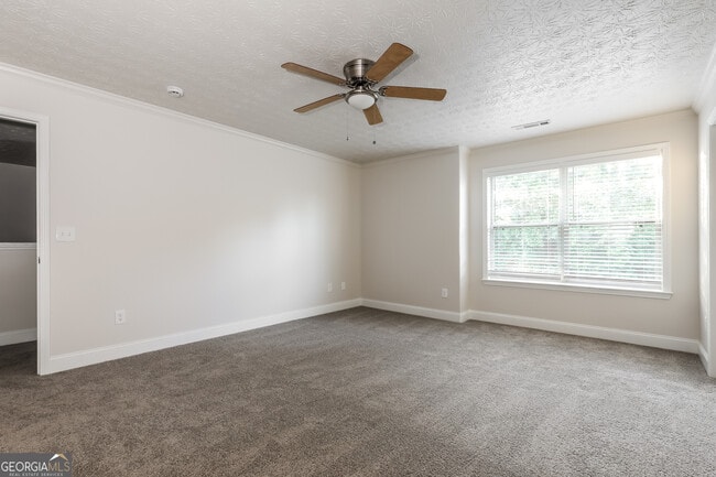 Building Photo - 12382 Centerra Dr