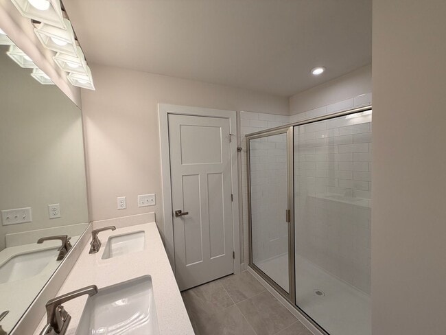 Building Photo - Available Now in Smyrna! **4 Bedrooms | 2.5 Bathrooms | Office/Flex Room | 2-Car Garage**