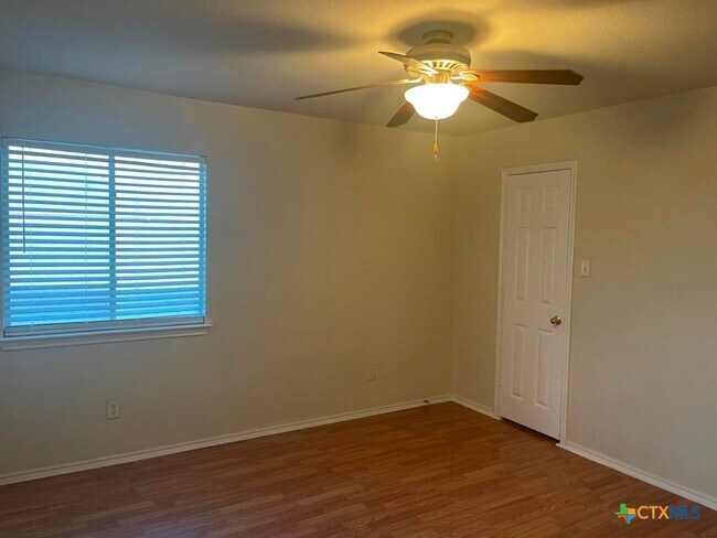 Building Photo - 4908 Donegal Bay Ct
