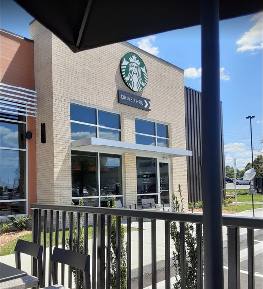 Building Photo - 1382 Rural Hill Rd