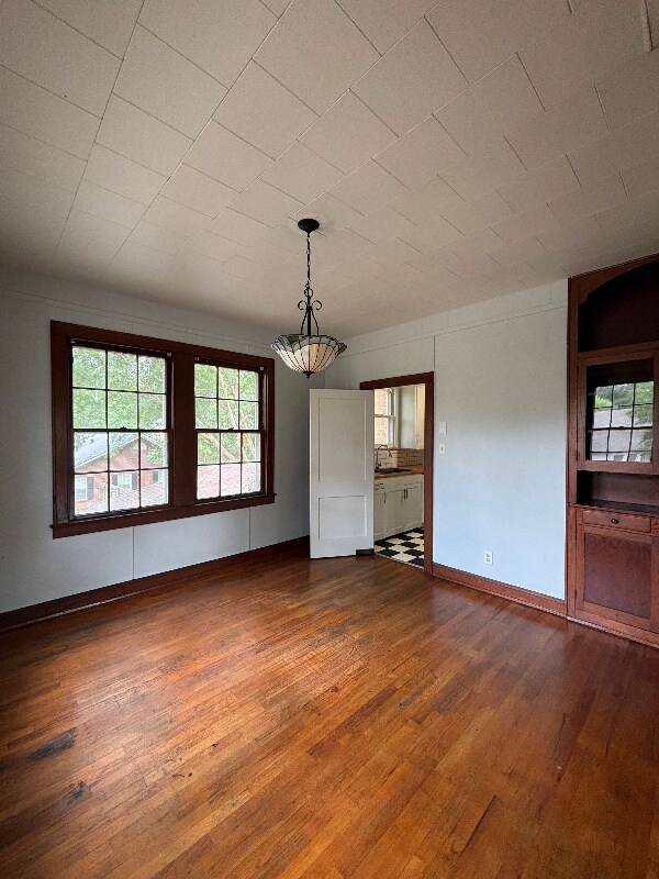 Building Photo - 800 N Mound St