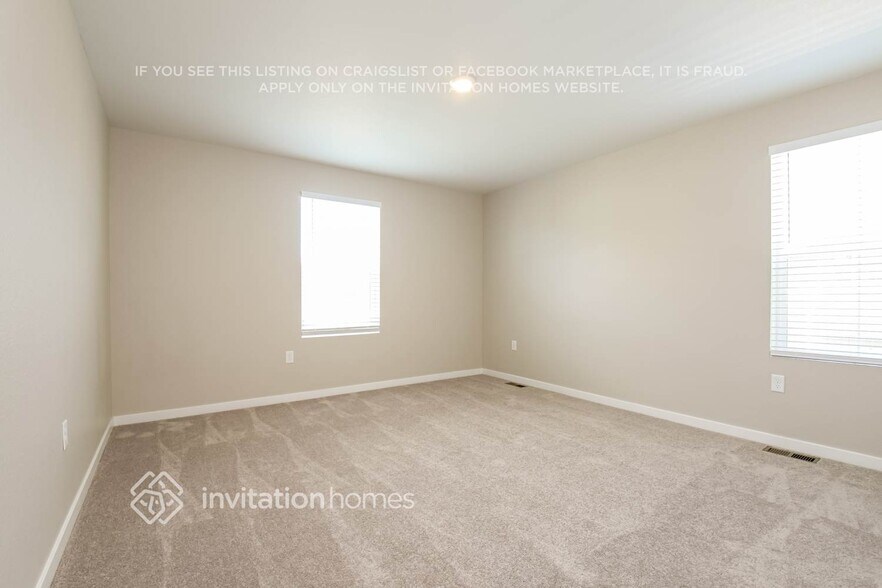 Building Photo - 22017 E 39th Pl