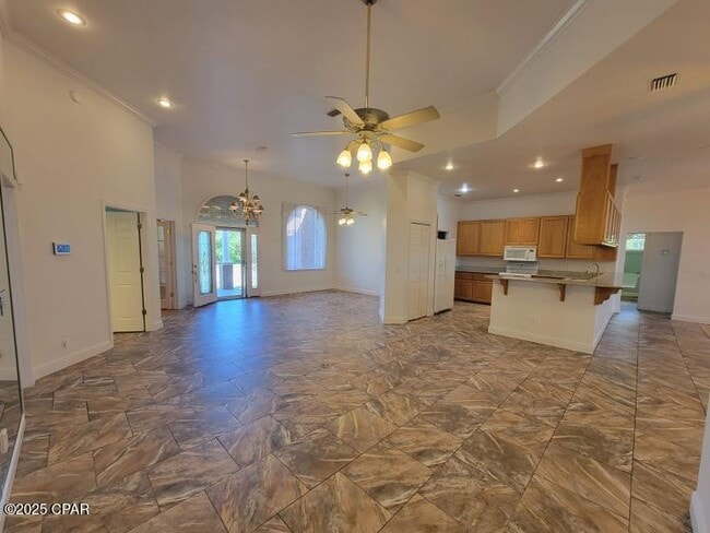 Building Photo - 7327 Rodgers Dr