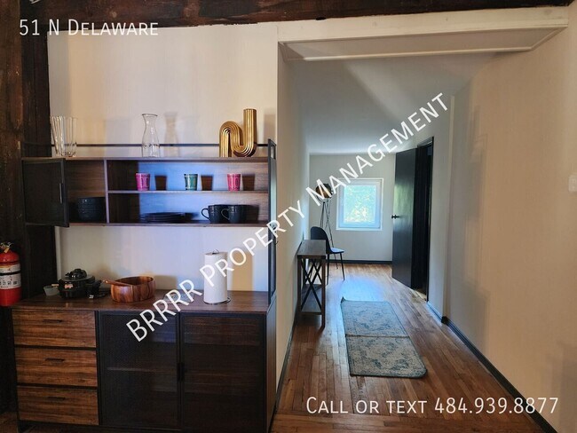 Building Photo - 51 N Delaware Dr
