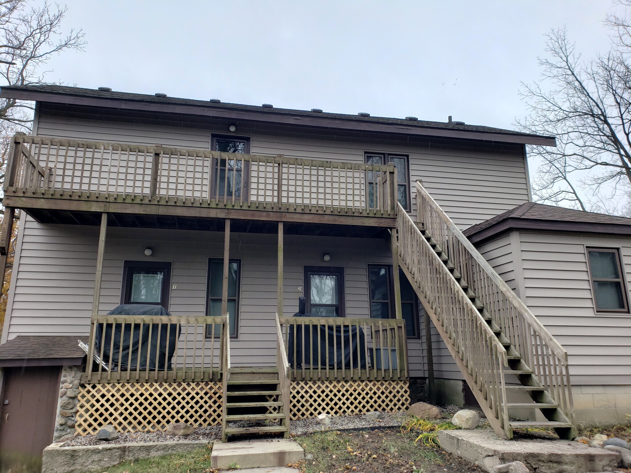 Back Porch Lower Level - 305 Judd Rd