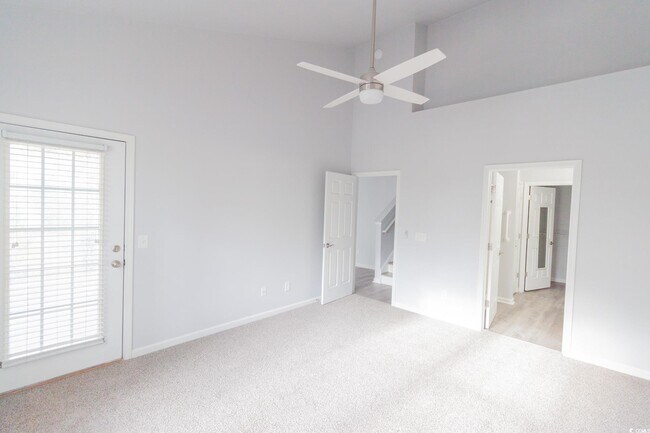 Building Photo - 211 Connemara Dr