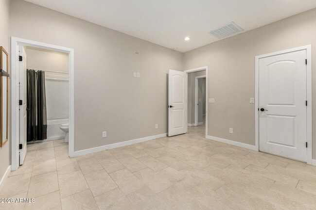 Building Photo - 10019 W Monaco Blvd