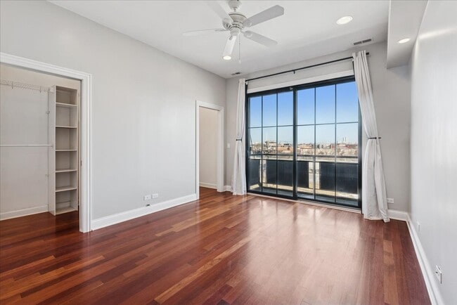 Building Photo - 2239 N Lister Ave