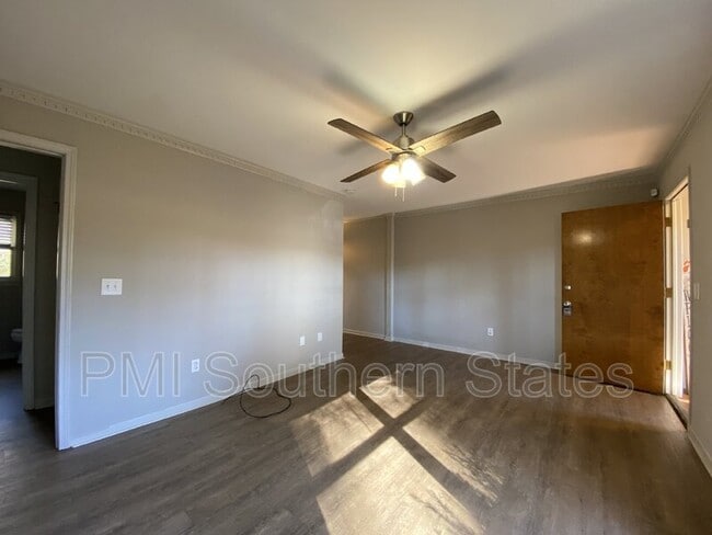 Building Photo - 209 Jonesville Rd