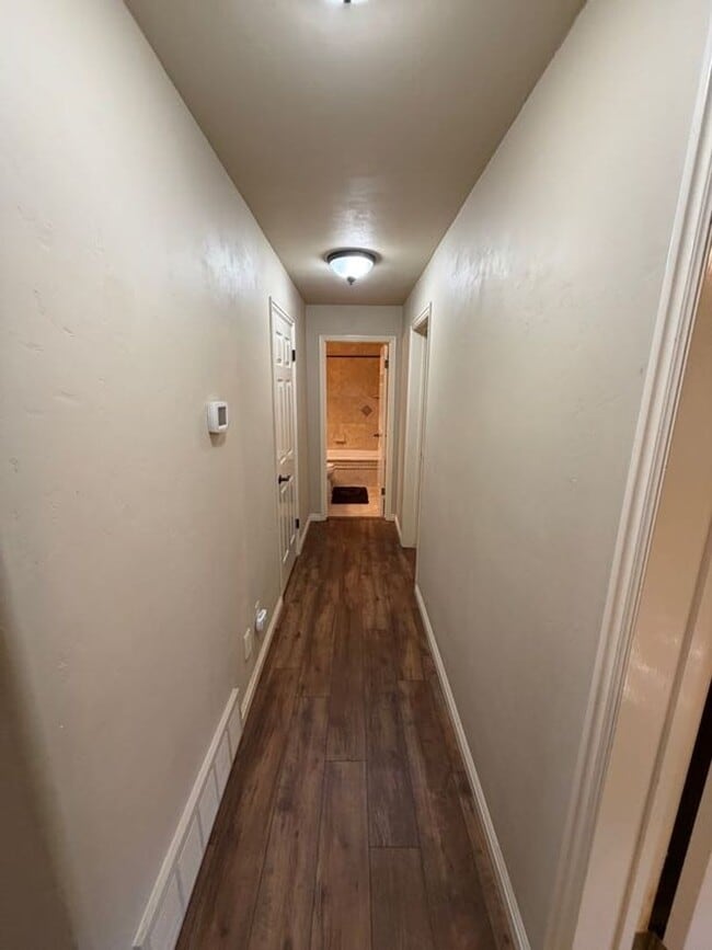 Building Photo - Beautiful Bountiful Home Near Temple & Mueller Park – Prime Location