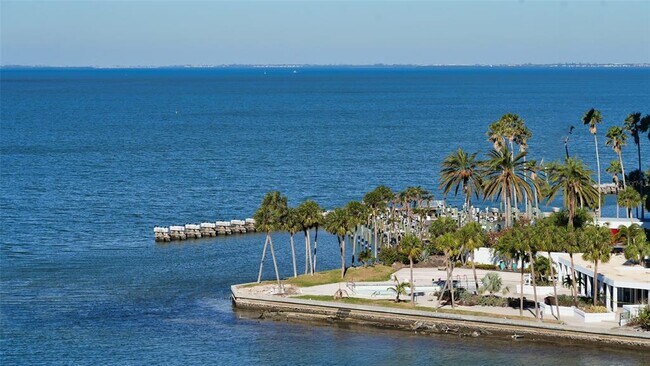 Building Photo - 35 Watergate Dr