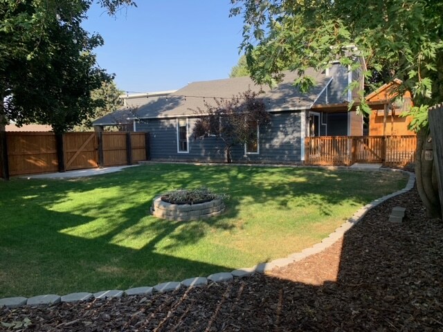 Building Photo - 8995 W Pembrook Dr