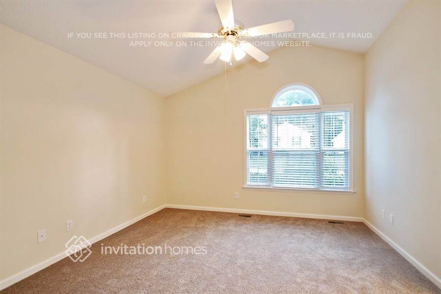 Building Photo - 416 Westonridge Run
