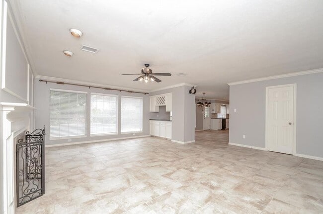 Building Photo - 24706 Mather Dr