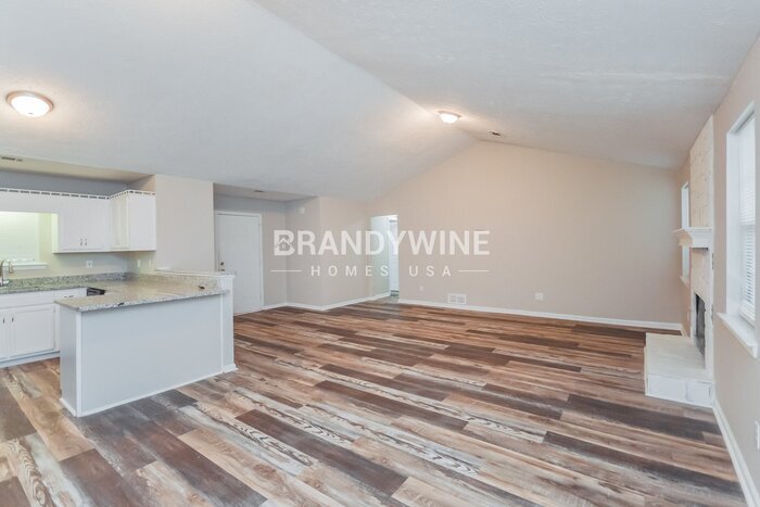 Building Photo - 45 Stoneview Cir