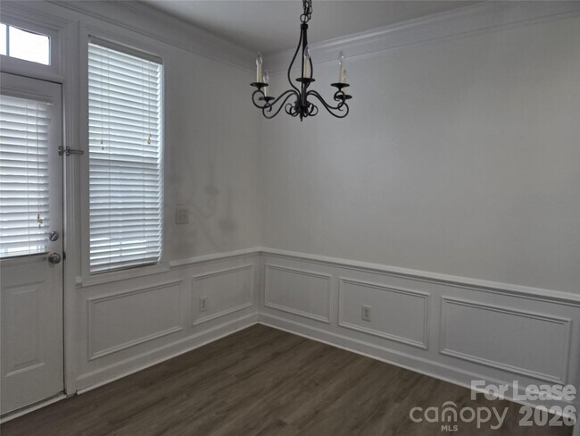 Building Photo - 109 Chawton Ln