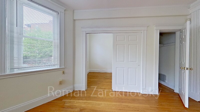 Building Photo - 10 Orkney Rd