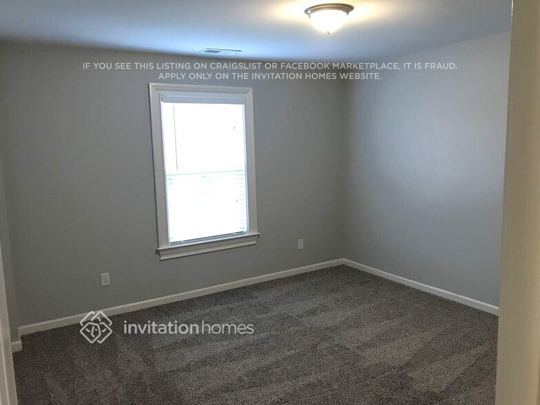 Building Photo - 5718 Verrazano Dr
